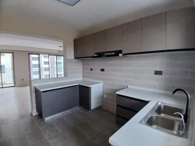 New 3-Bedroom Apartment with SQ