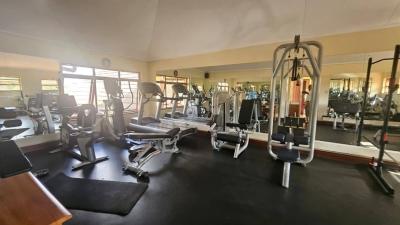 Exquisite 5-Bedroom Mansion-2